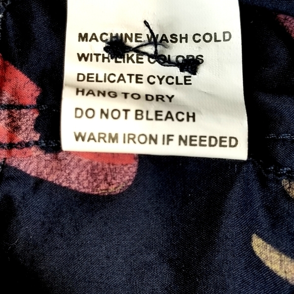 Public Art Black Pink Popsicle Shortsleeve Fun Summer Beach Casual Shirt , L - Picture 12 of 12